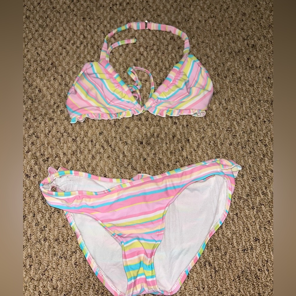 cute ruffle bikini set